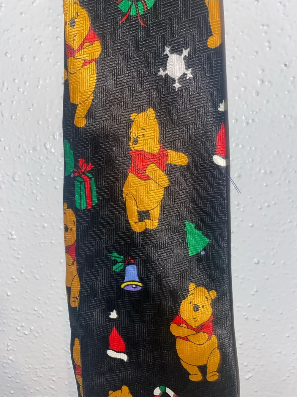 Vintage men’s Black Winnie the Pooh Holiday Tie
